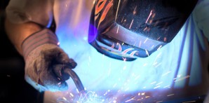 Metal working using plasma cutter on steel